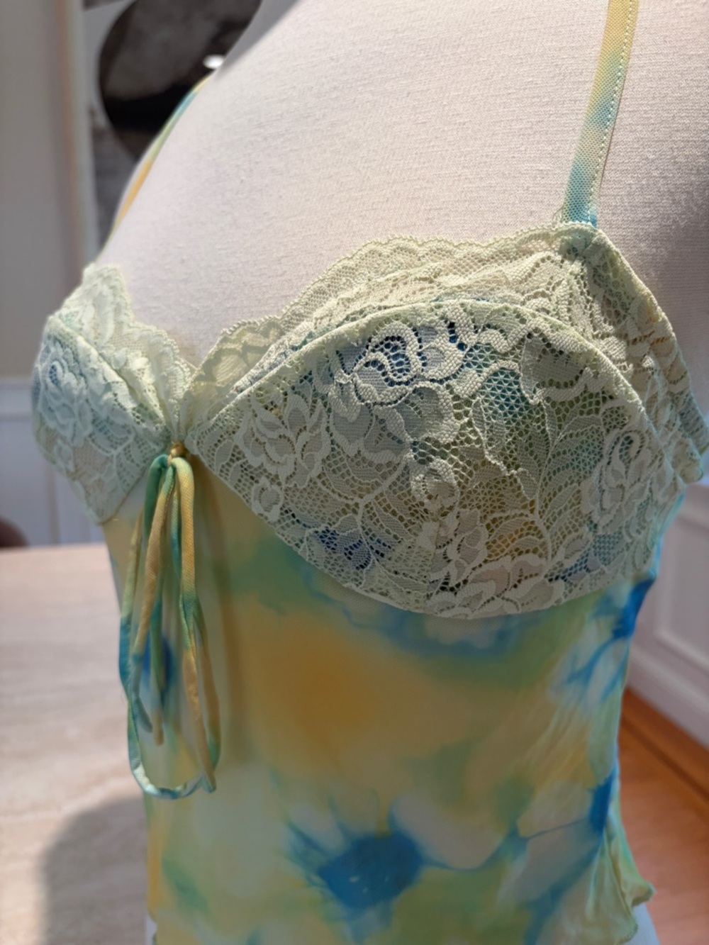 New! URBAN OUTFITTERS Cami - Picture 5 of 6